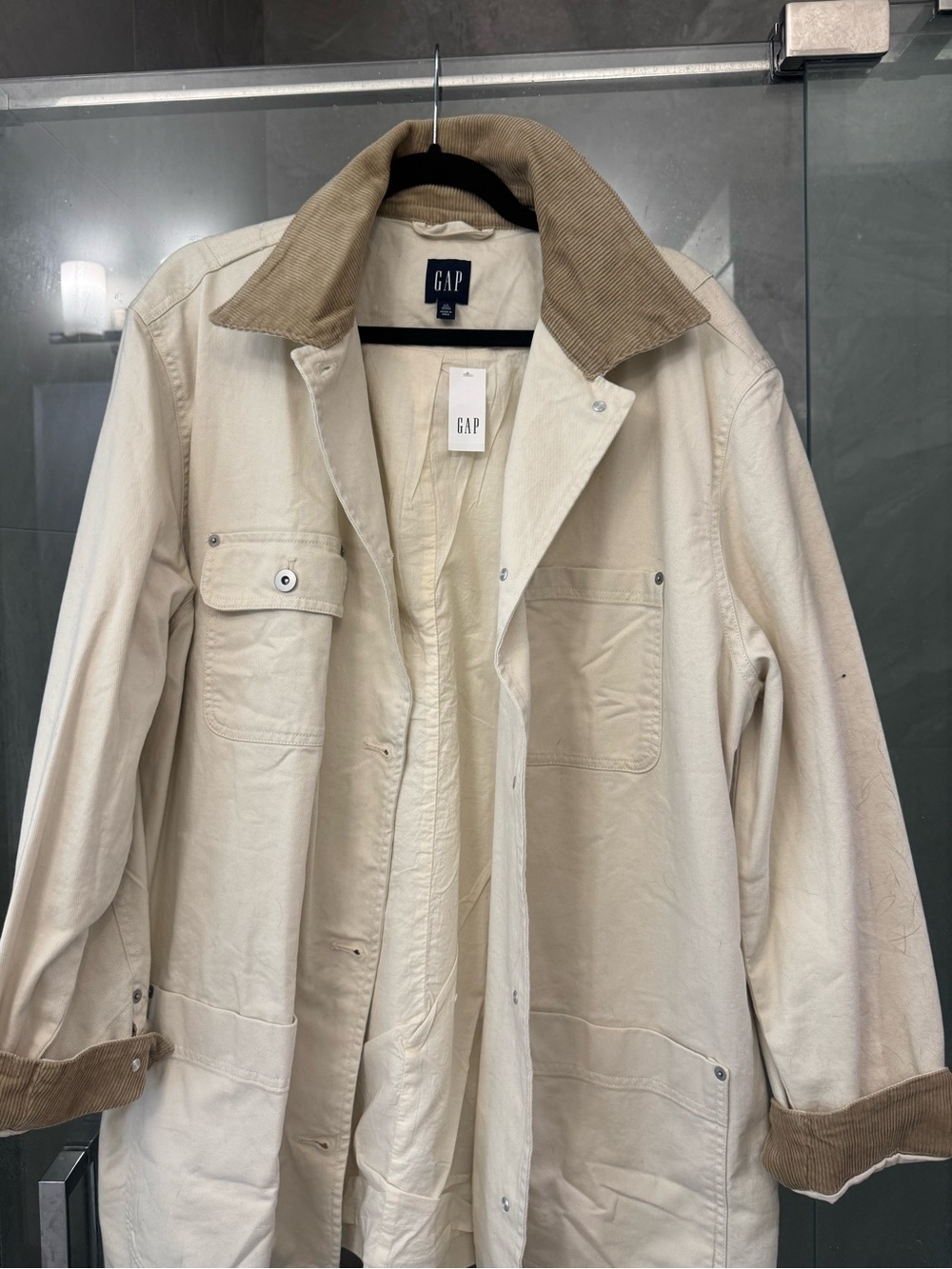 GAP Barn Jacket - Picture 2 of 2
